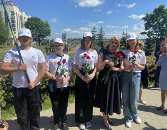 РАЙОННЫЙ МИТИНГ -РЕКВИЕМ, ПОСВЯЩЕННЫЙ ДНЮ ВСЕНАРОДНОЙ ПАМЯТИ ЖЕРТВ ВЕЛИКОЙ ОТЕЧЕСТВЕННОЙ ВОЙНЫ И ГЕНОЦИДА БЕЛОРУССКОГО НАРОДА