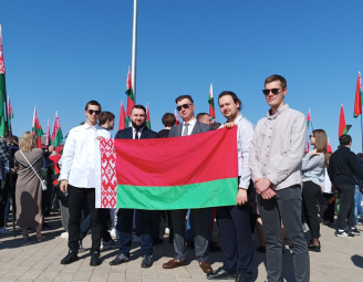 Участие в торжественном мероприятии, посвящённом Дню Государственного флага, Государственного герба и Государственного гимна Республики Беларусь