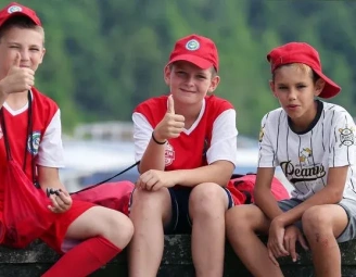 Детский отдых: топ оздоровительных лагерей и стоимость путевки