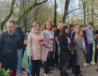 Чтобы помнили, какой ценой достался мир…